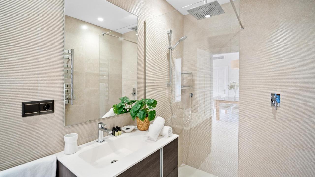 Ferienwohnung Atico Con Vistas En Andalucia Del Mar Marbella Exterior foto