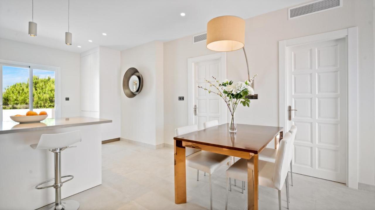 Ferienwohnung Atico Con Vistas En Andalucia Del Mar Marbella Exterior foto